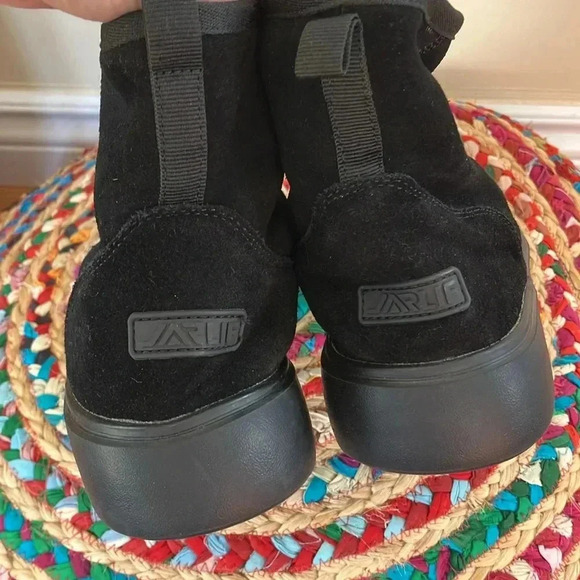 Black suede  leather boots - Picture 4 of 6